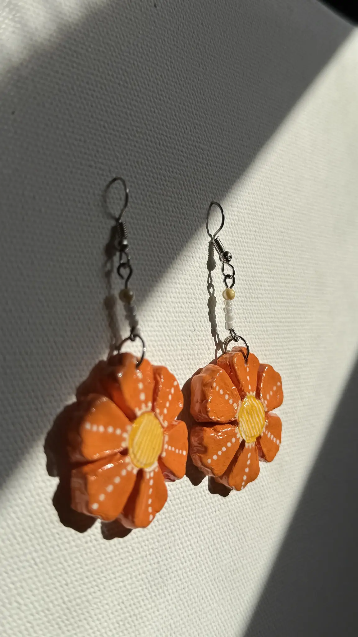 Kesari Phool Earrings thumbnail 2